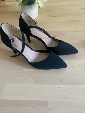Mia Pointed Toe Black Ankle-Strap Women's Heels